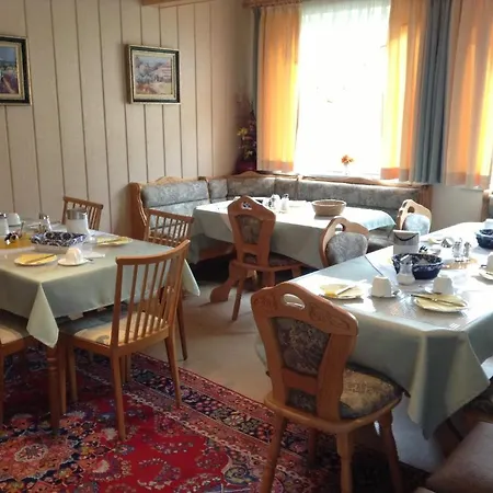 Gaestehaus Renate Estalagem Velden am Wörthersee